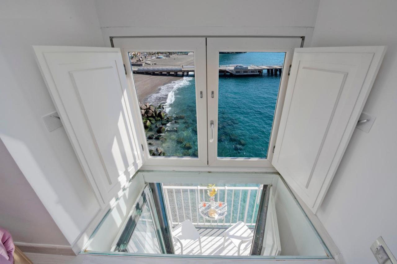 Ferienwohnung Il Nido Del Gabbiano Minori Exterior foto